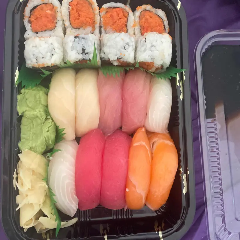 Sushi Deluxe