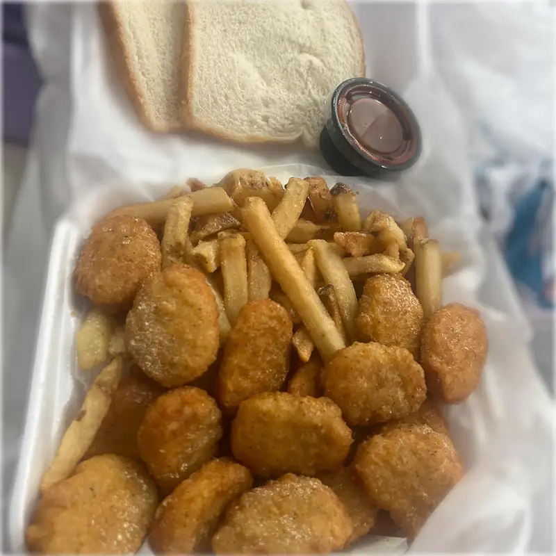 Chicken Nugget Dinner (20 Pieces)