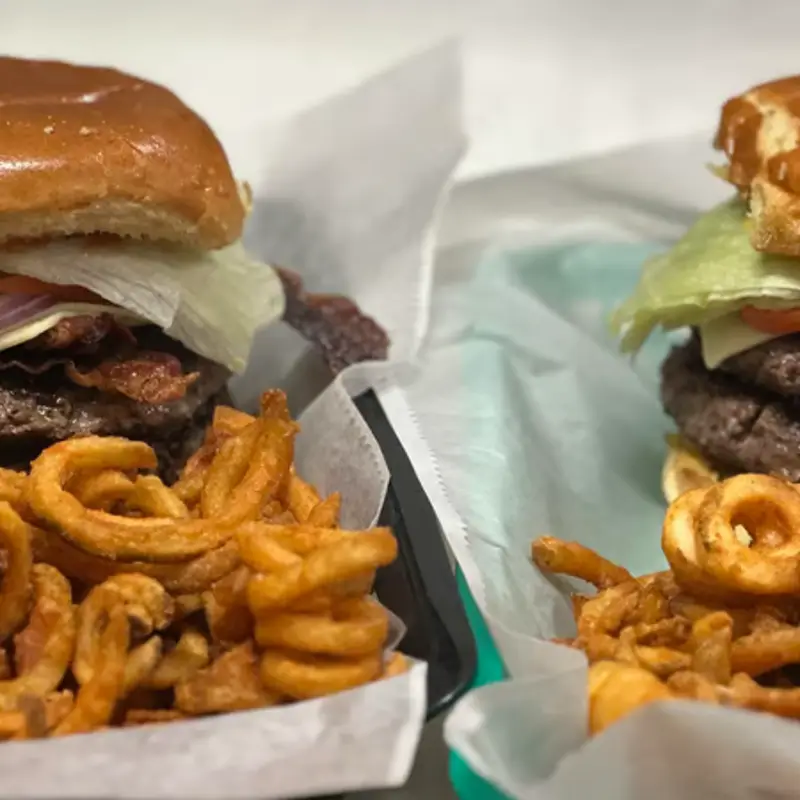 Double Cheeseburger