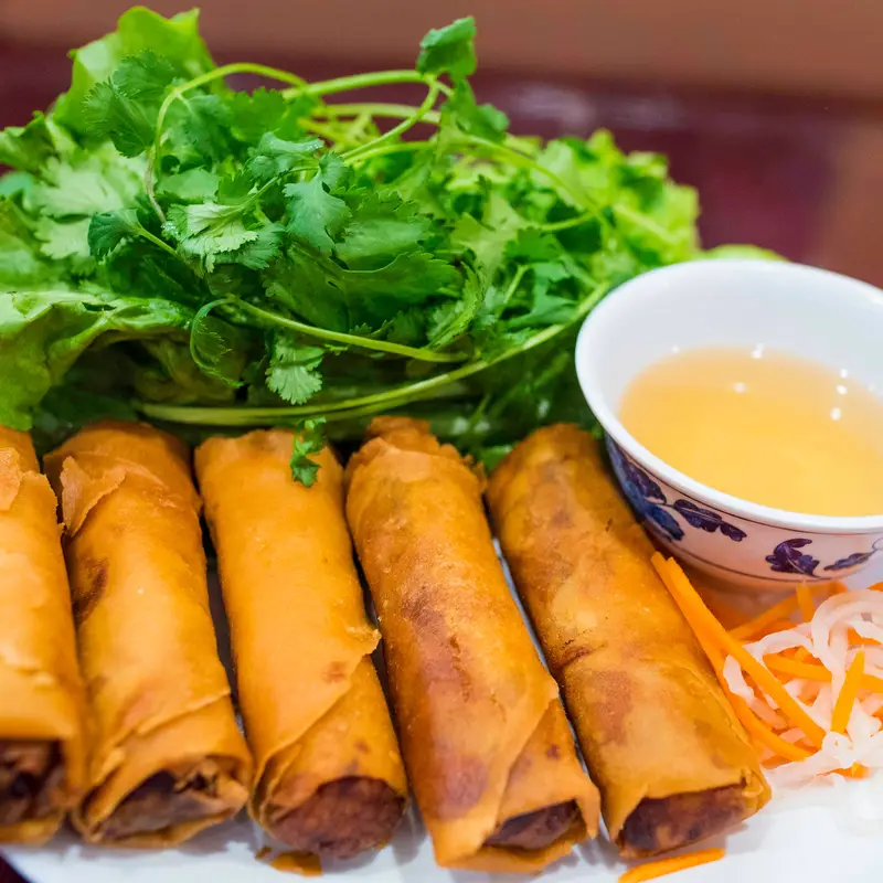28. Chả Gio