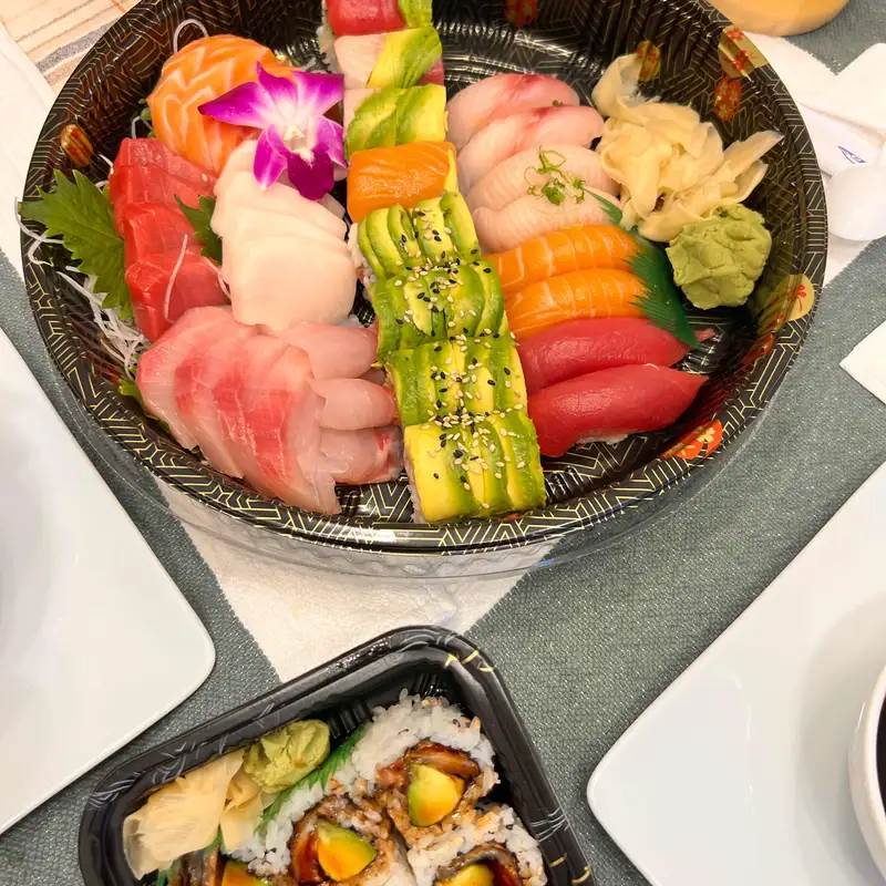 Eel Avocado Roll