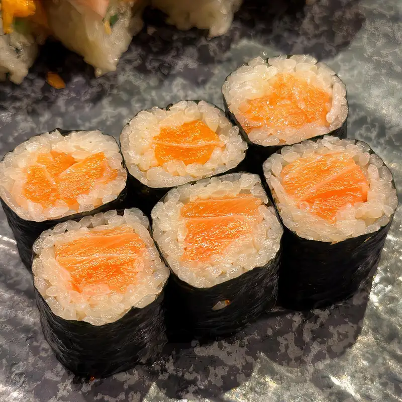 Salmon Roll