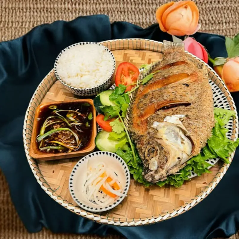 R10. Deep Fried Tilapia
