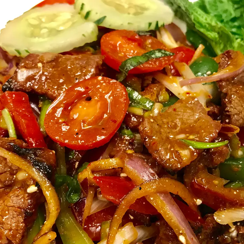 Grilled Beef Salad