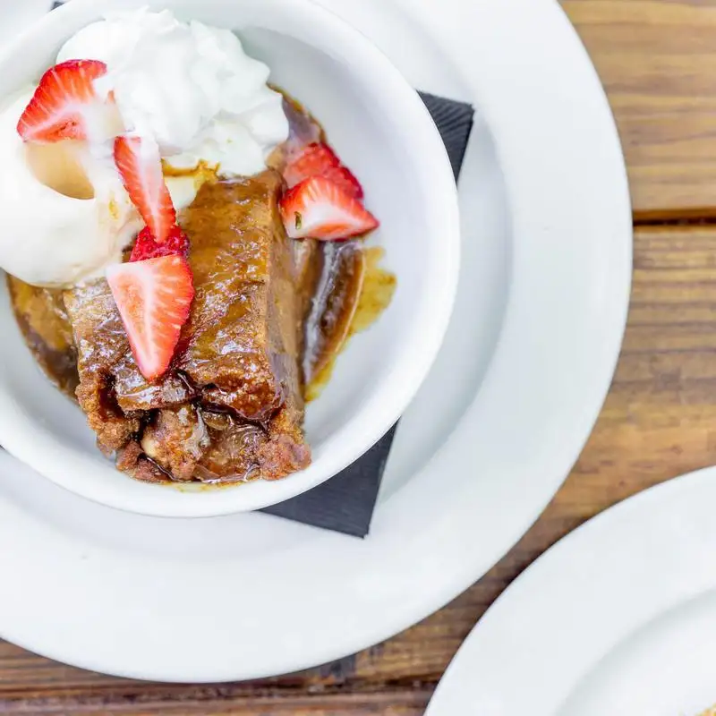 Bread Pudding a la Mode