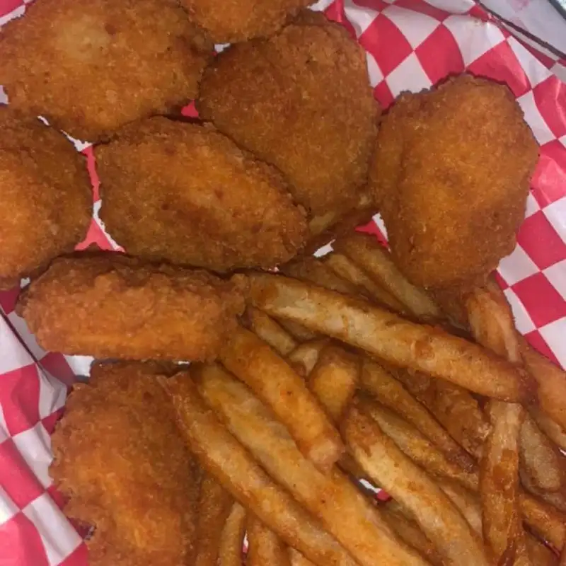 Chicken Nuggets con papas