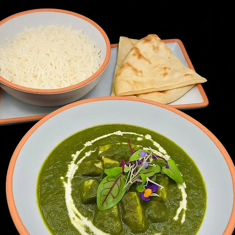 Royale Saag Paneer