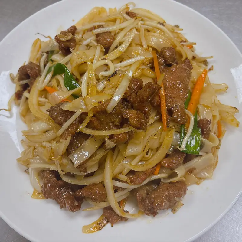 Beef Chow Fun