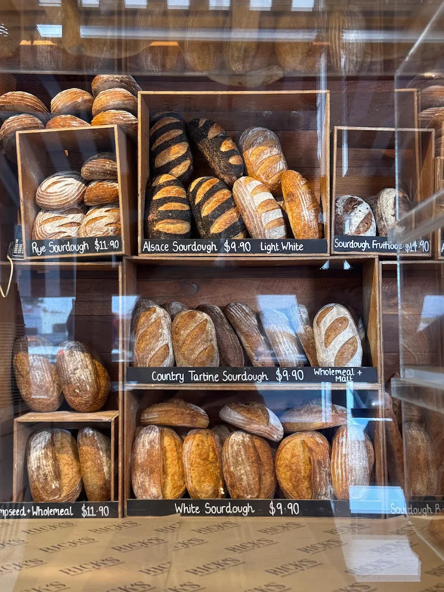Vibe, Rick’s Artisan Pies & Sourdough