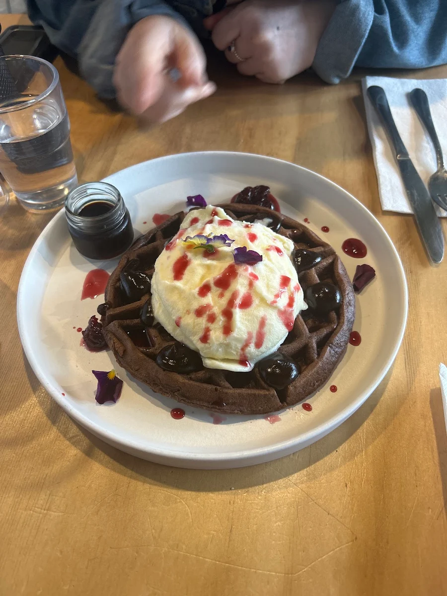 Food & drink, Mary Miller Cafe