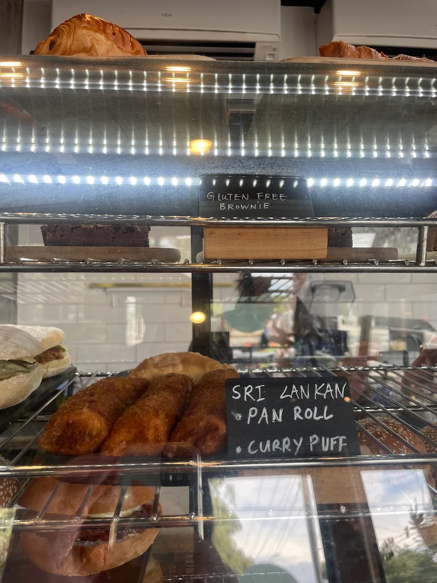 Vibe, Mary Miller Cafe