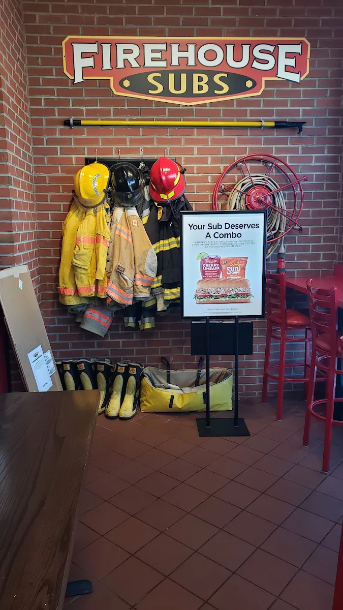 Menu, Firehouse Subs East Gwillimbury / Newmarket