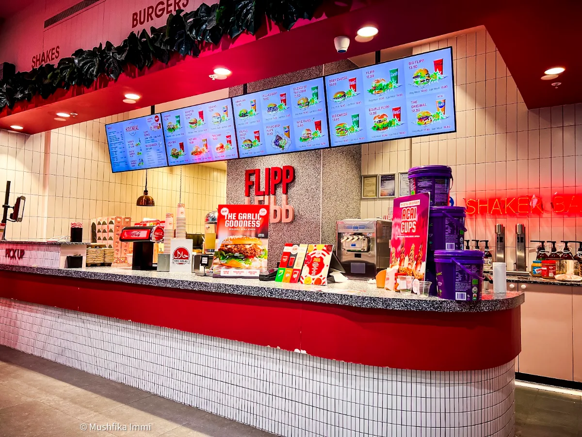 Vibe, Flipp Burgers | Elara Village
