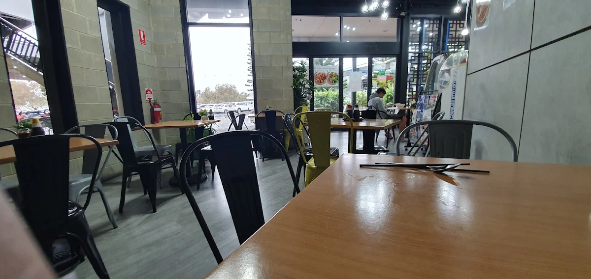 Vibe, Kungfu Express West Lakes