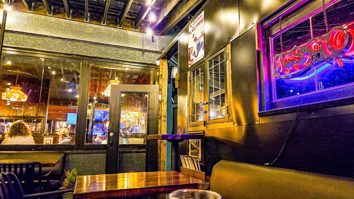 Vibe, McRae's Restaurant Ltd