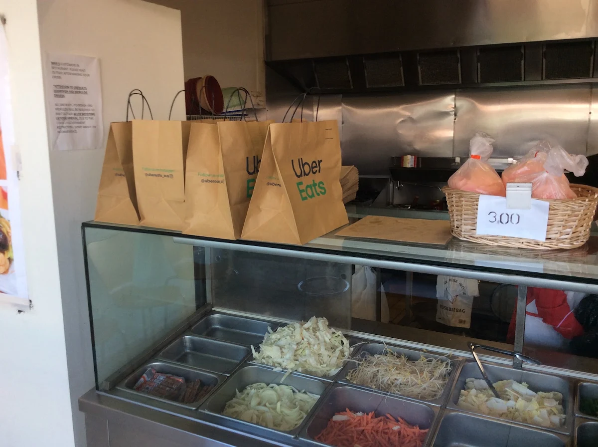 Vibe, Noodles & Dumplings Gourmet