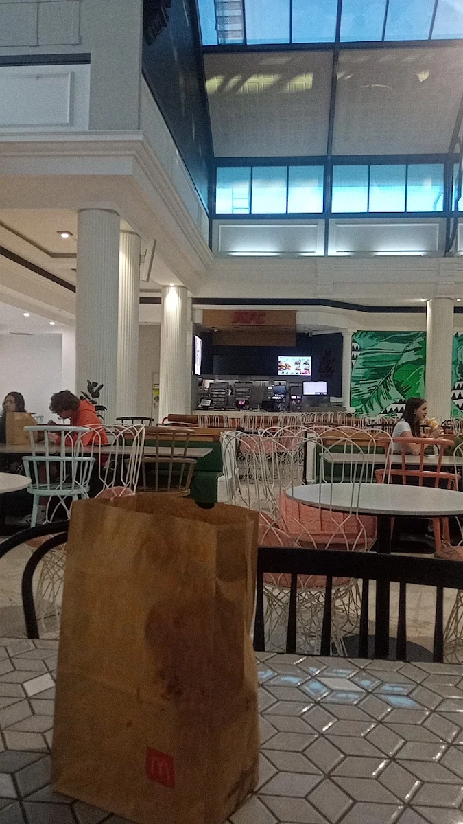Vibe, KFC Pacific Fair