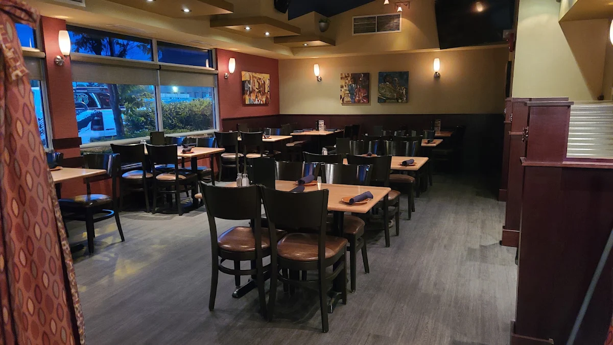 Vibe, Tony Roma's