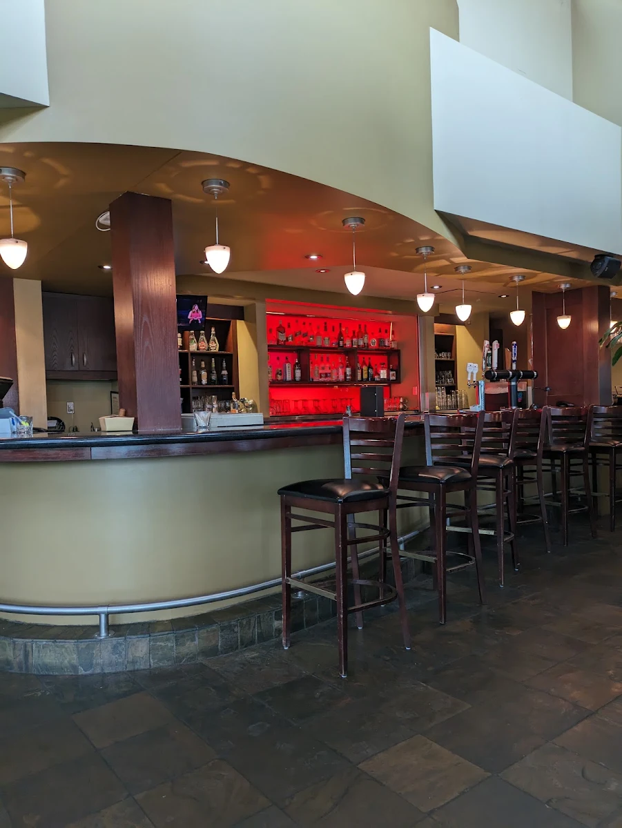 Vibe, Tony Roma's