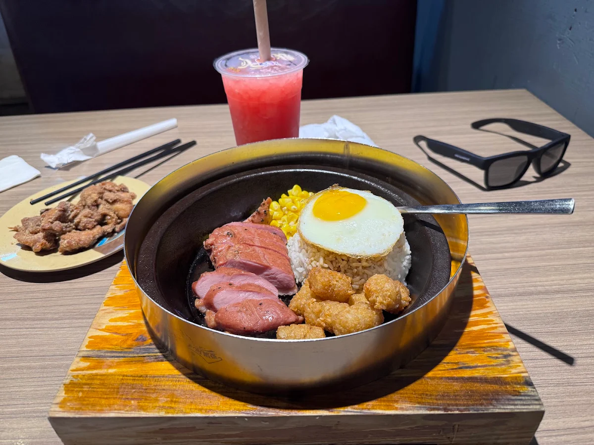 Food & drink, Bubble Waffle Cafe