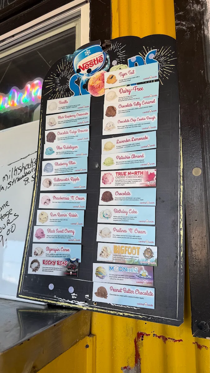 Menu, Ma and pas Country Fries Chip Wagon