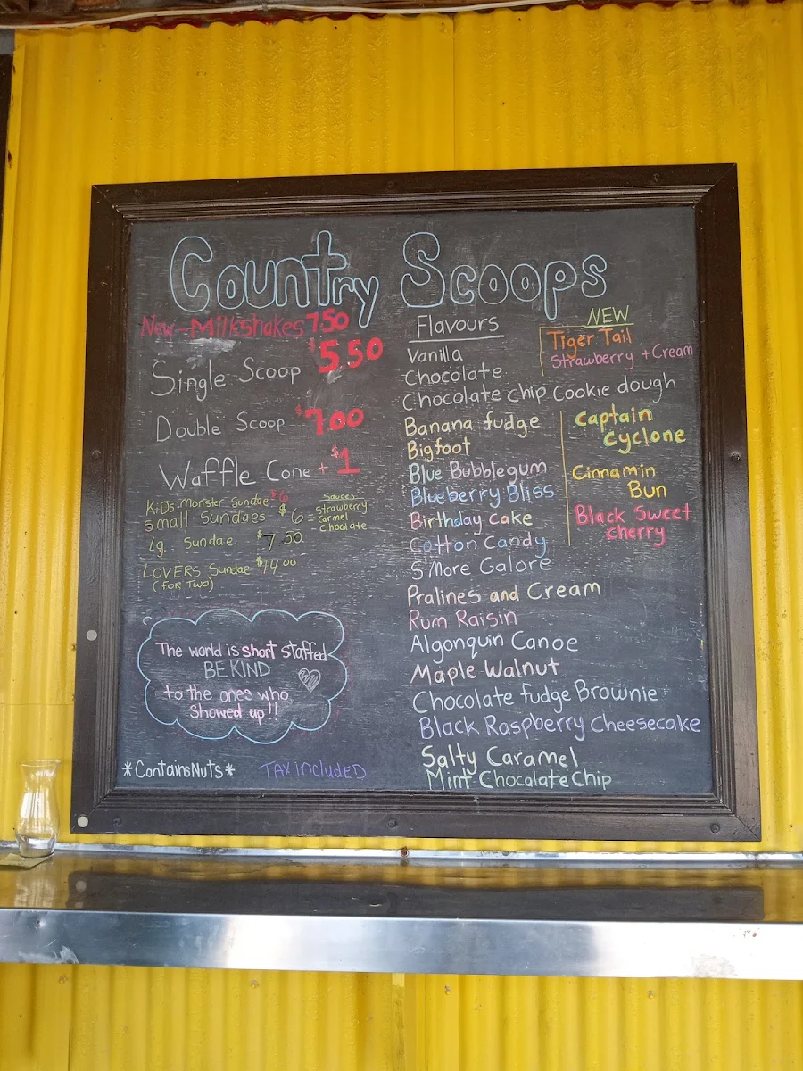 Menu, Ma and pas Country Fries Chip Wagon