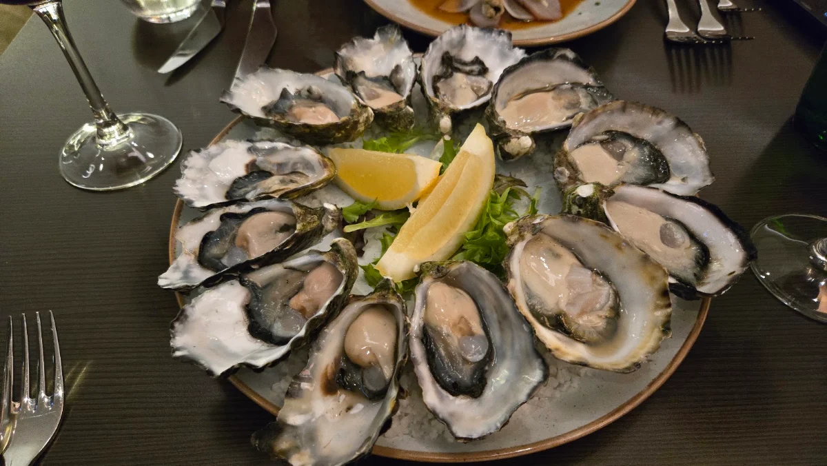Food & drink, Apron Bar & Restaurant