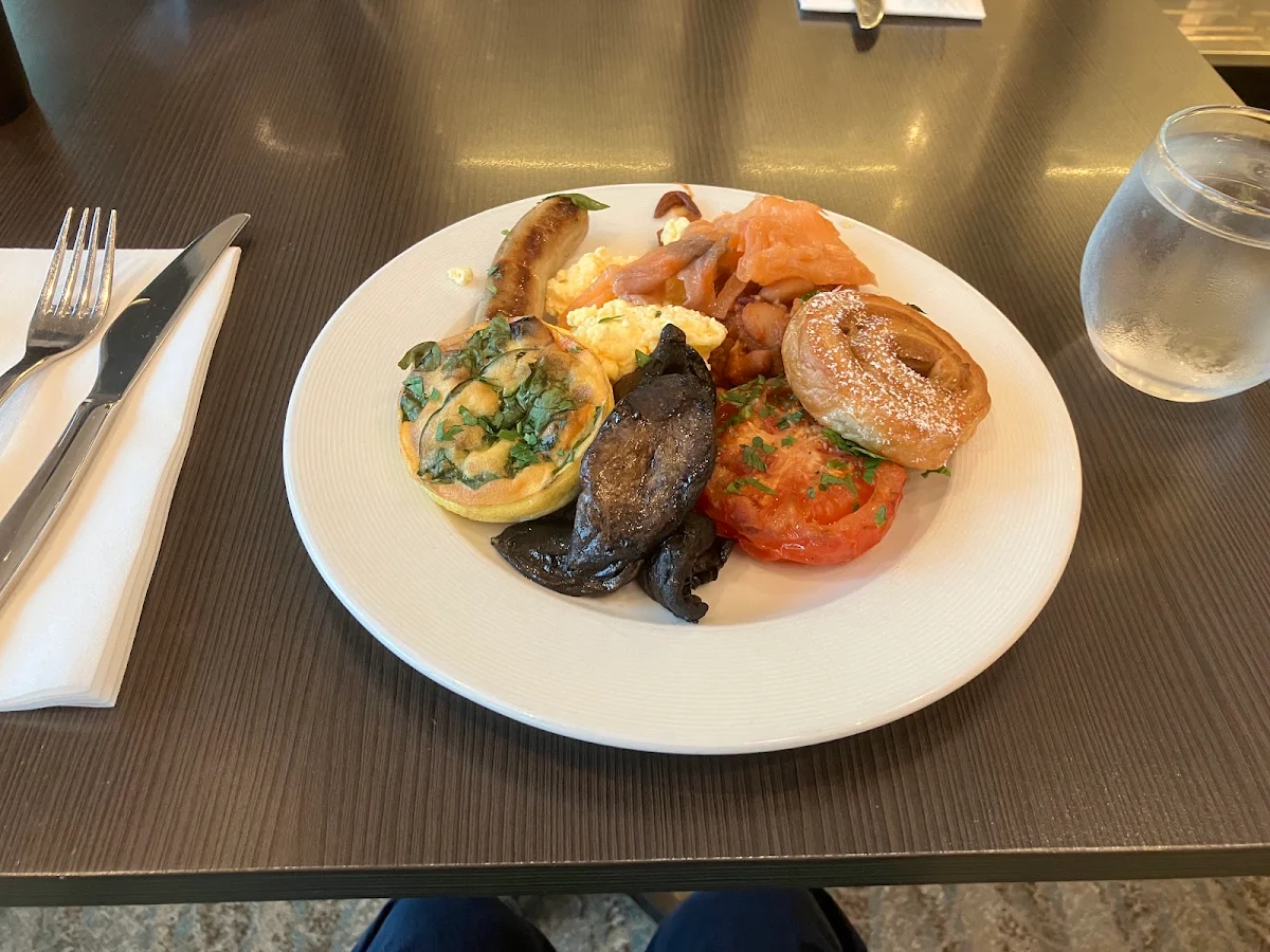 Food & drink, Apron Bar & Restaurant