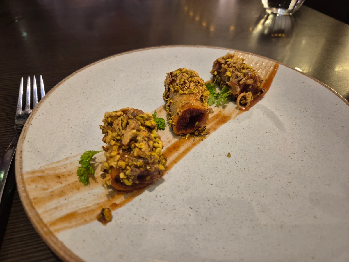 Food & drink, Apron Bar & Restaurant