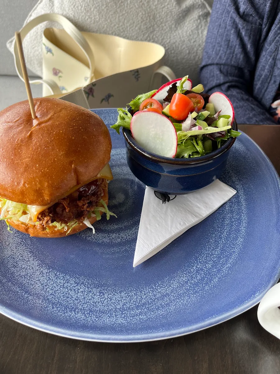 Food & drink, RANGE restaurant, bar + patio
