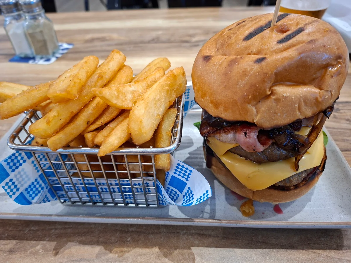 Food & drink, Boatrowers Hotel