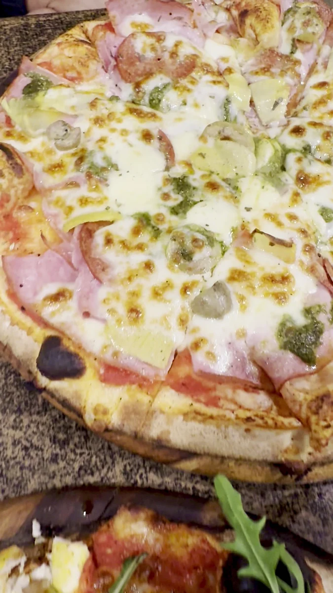 Food & drink, Bocconcino's Woodfired Pizzeria