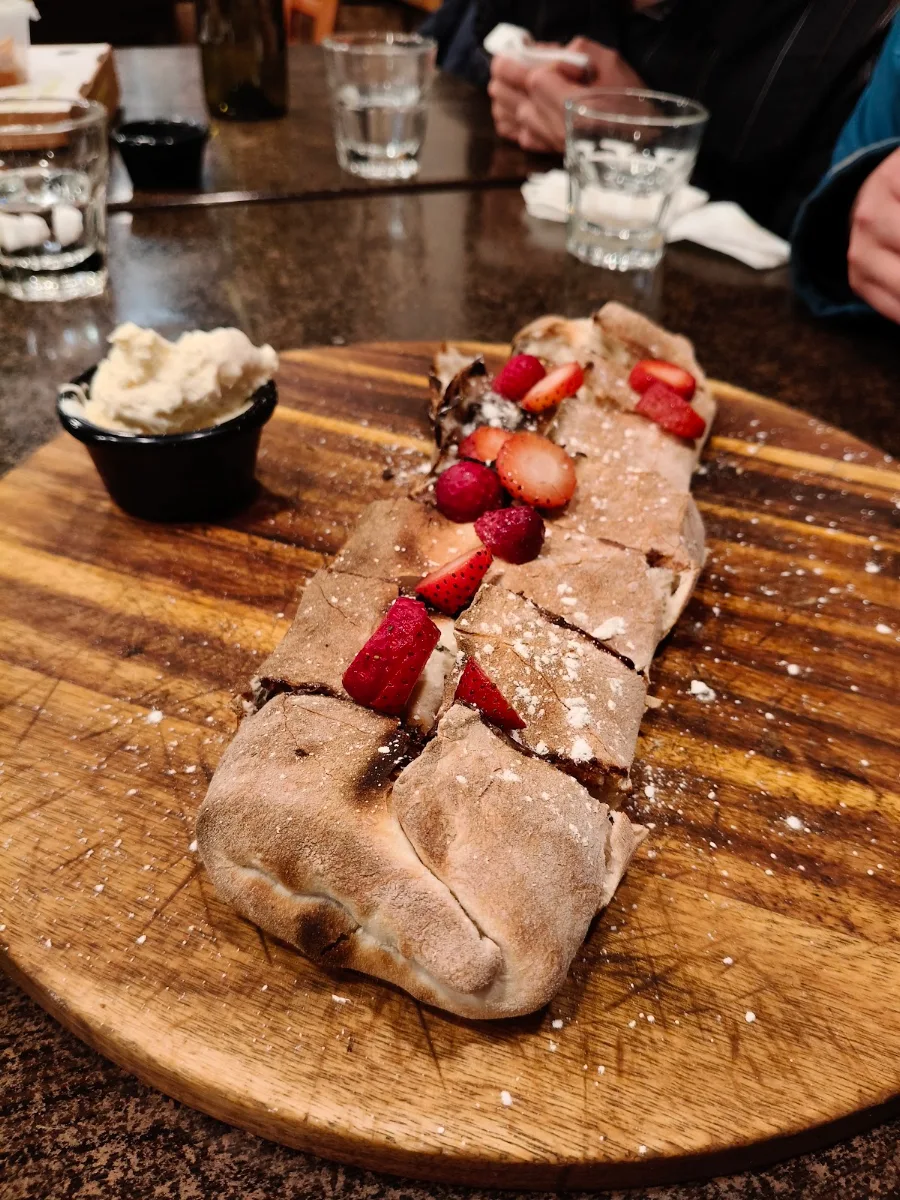 Food & drink, Bocconcino's Woodfired Pizzeria