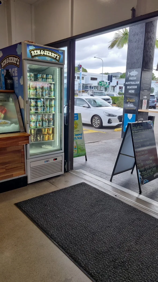 Vibe, Clayfield Seafood Markets