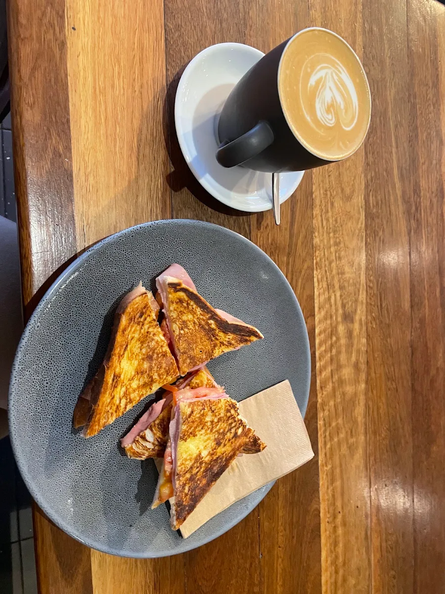 Food & drink, Lennox Point Cafe