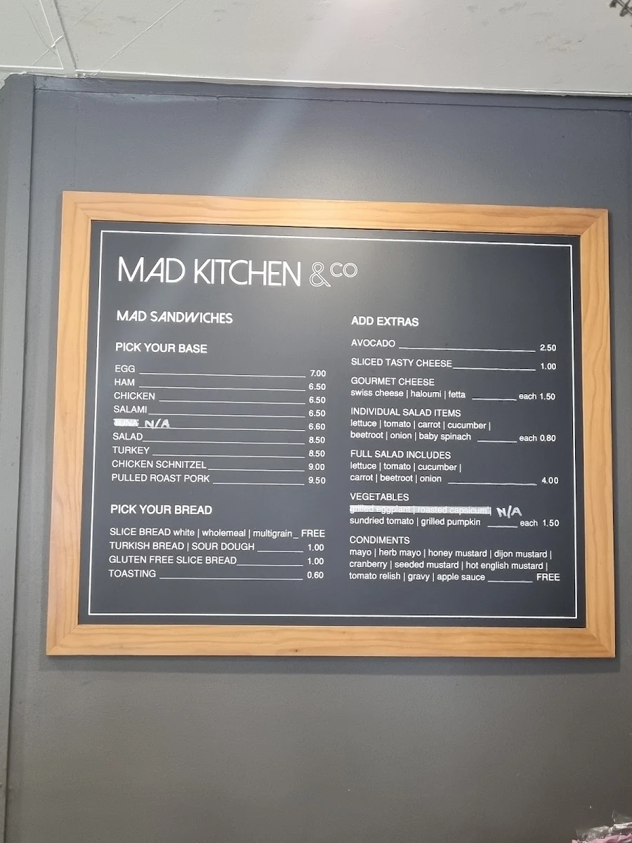 Menu, Mad Kitchen & Co