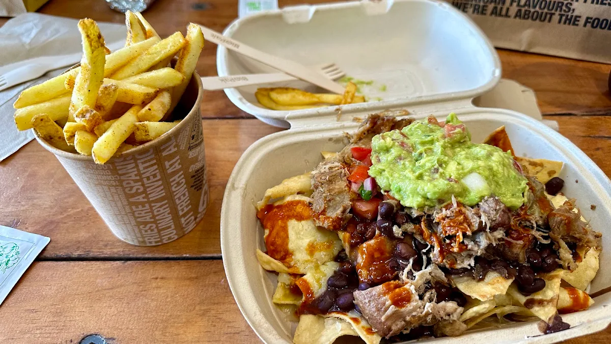Food & drink, Guzman y Gomez - UNSW