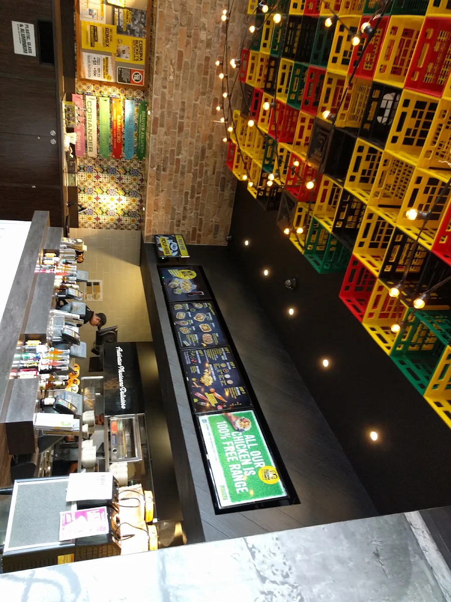 Vibe, Guzman y Gomez - UNSW