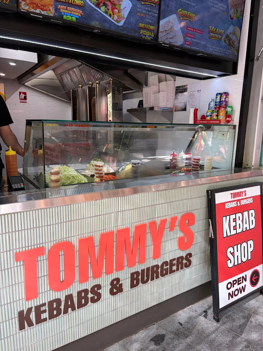 Vibe, Tommy's Kebabs & Burgers