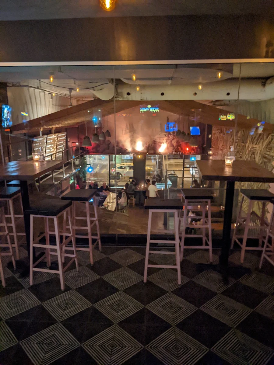 Vibe, North of Brooklyn Pizzeria