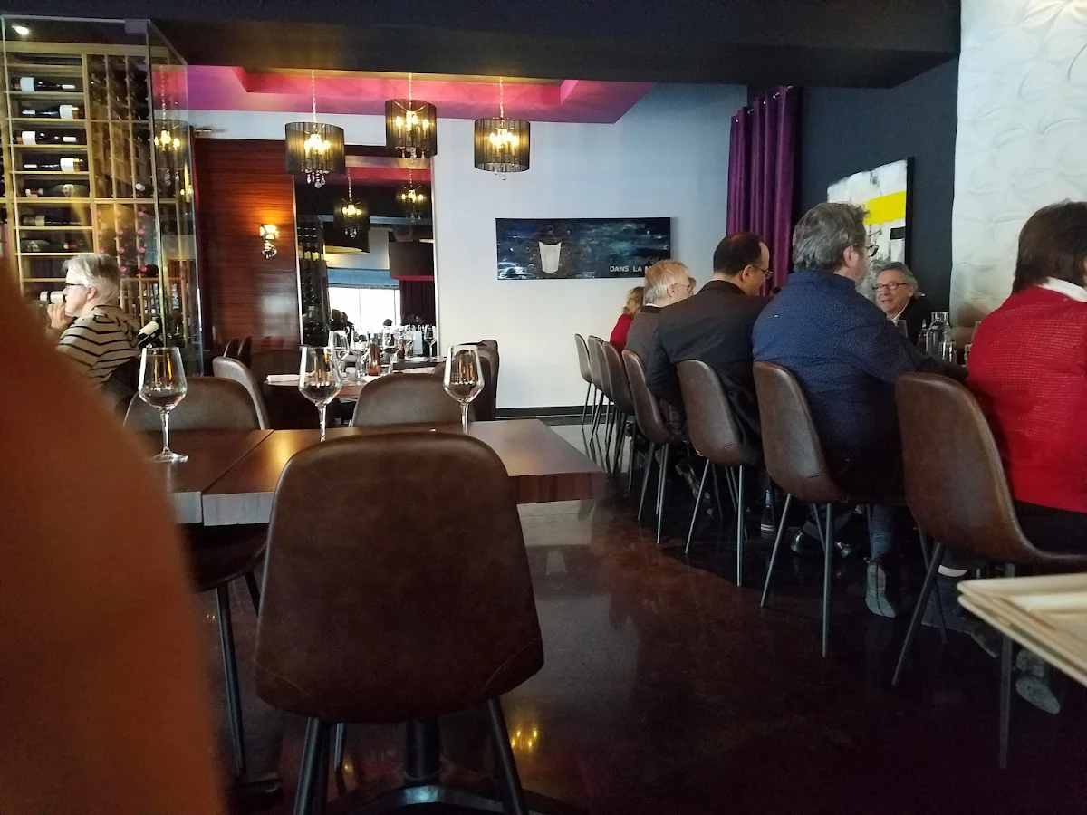 Vibe, La Piazzetta Repentigny