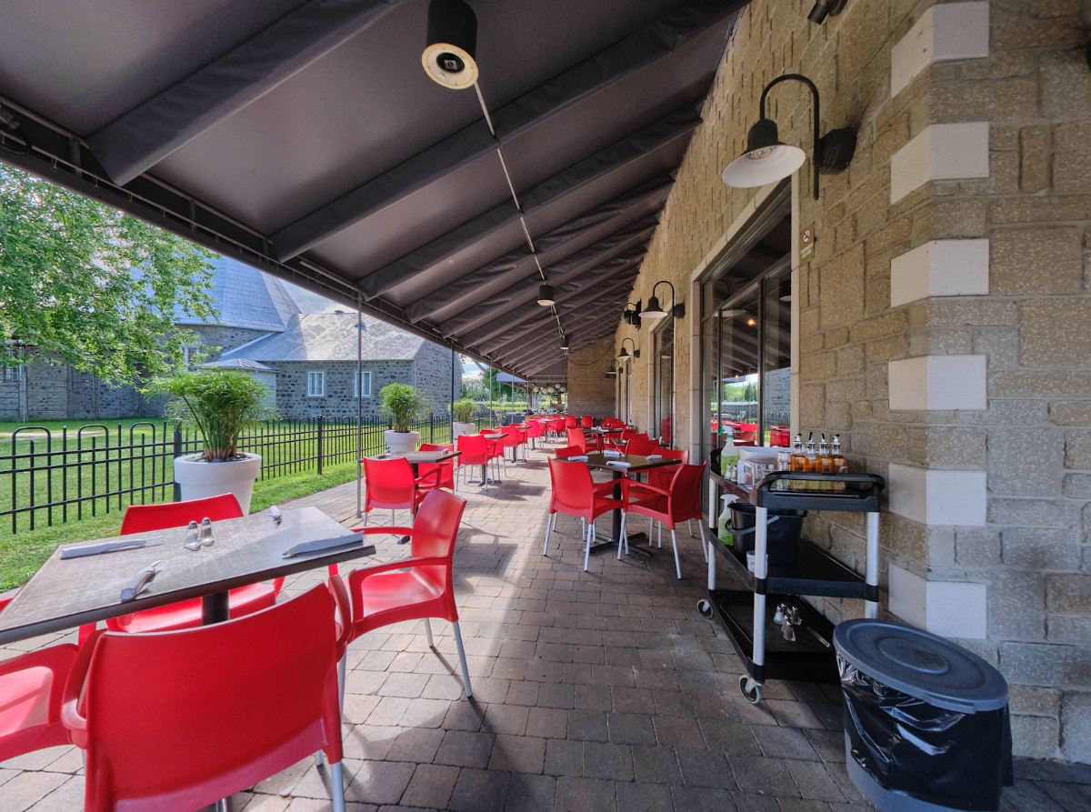 Vibe, La Piazzetta Repentigny