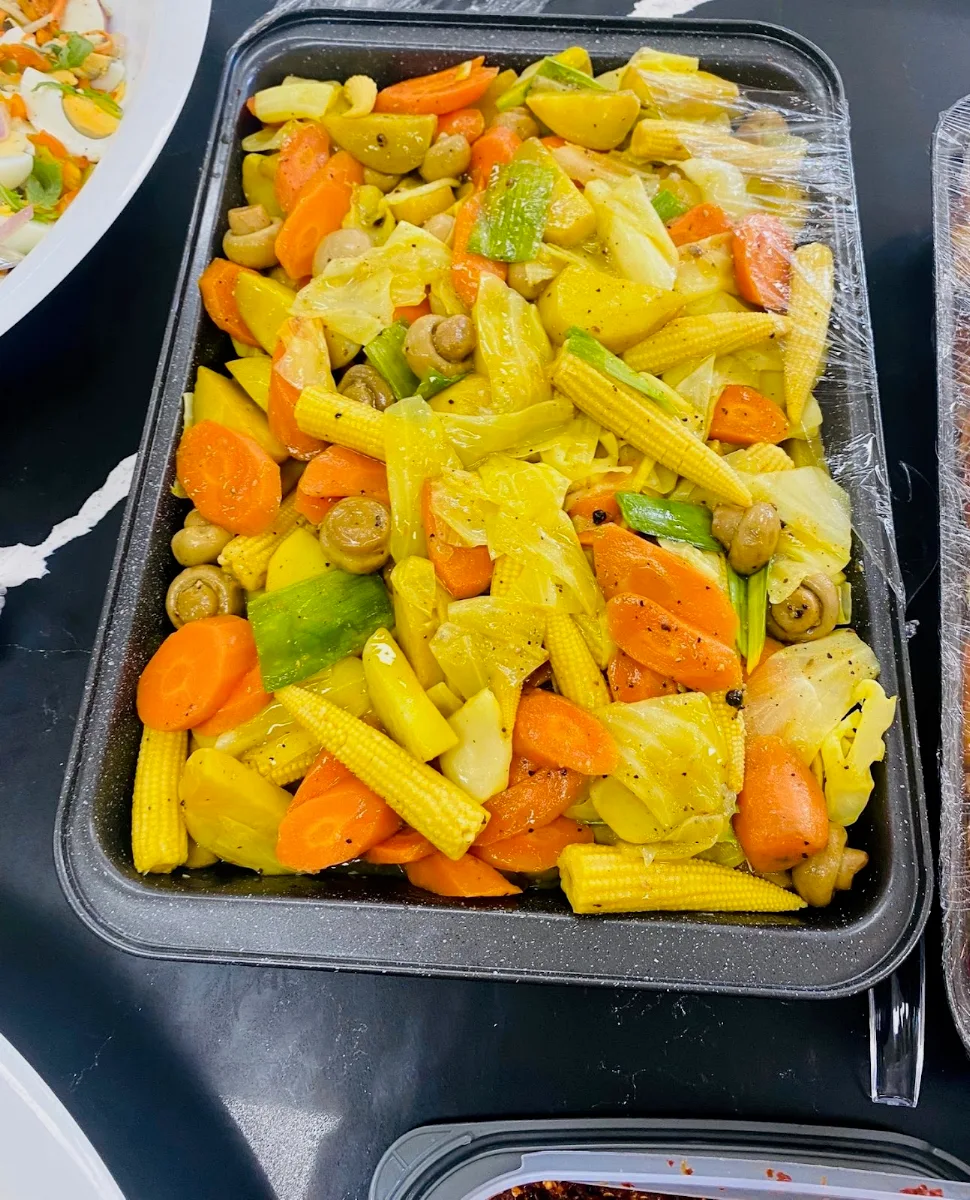 Food & drink, Niro’s Kitchen