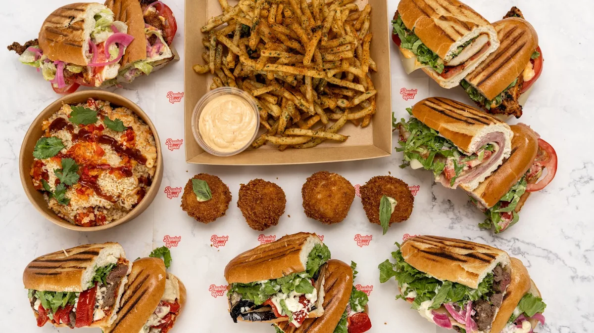Food & drink, Panini Spot