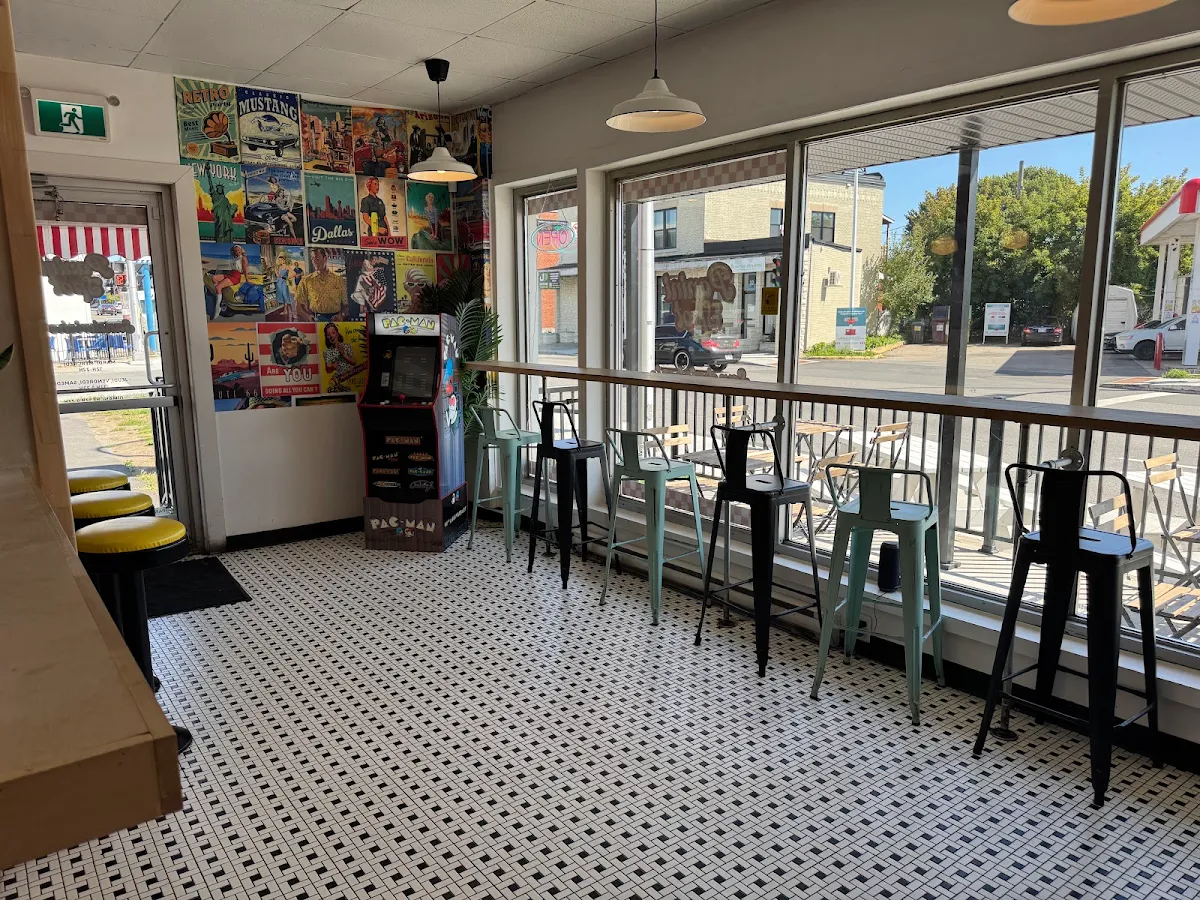 Vibe, Panini Spot