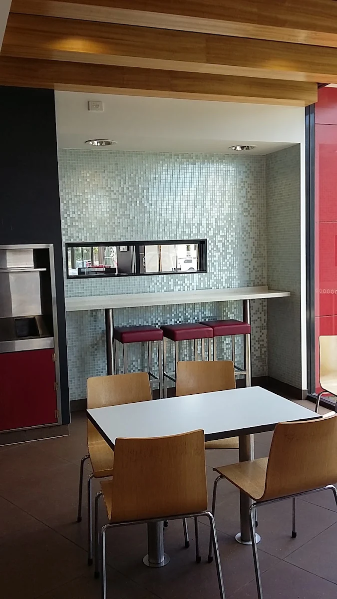 Vibe, KFC Warwick