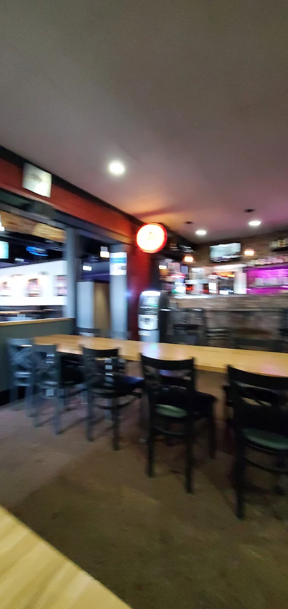 Vibe, Western Pizza