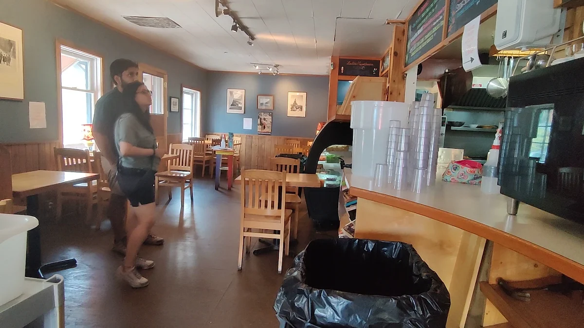 Vibe, The Siding Café