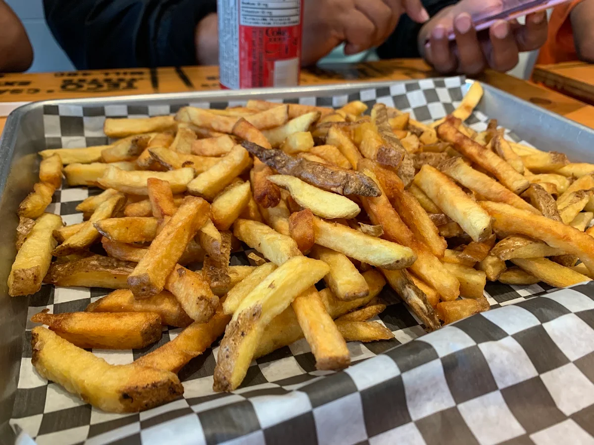 Food & drink, Top Gun Burger