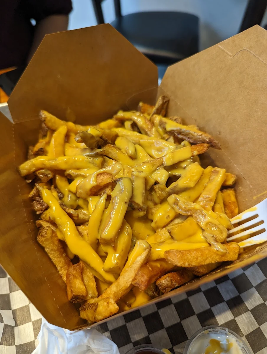 Food & drink, Top Gun Burger